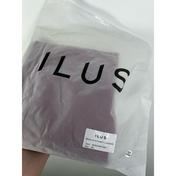 Ilus Label Seamlux Intensify Leggings XXL NWT - Picture 10 of 10
